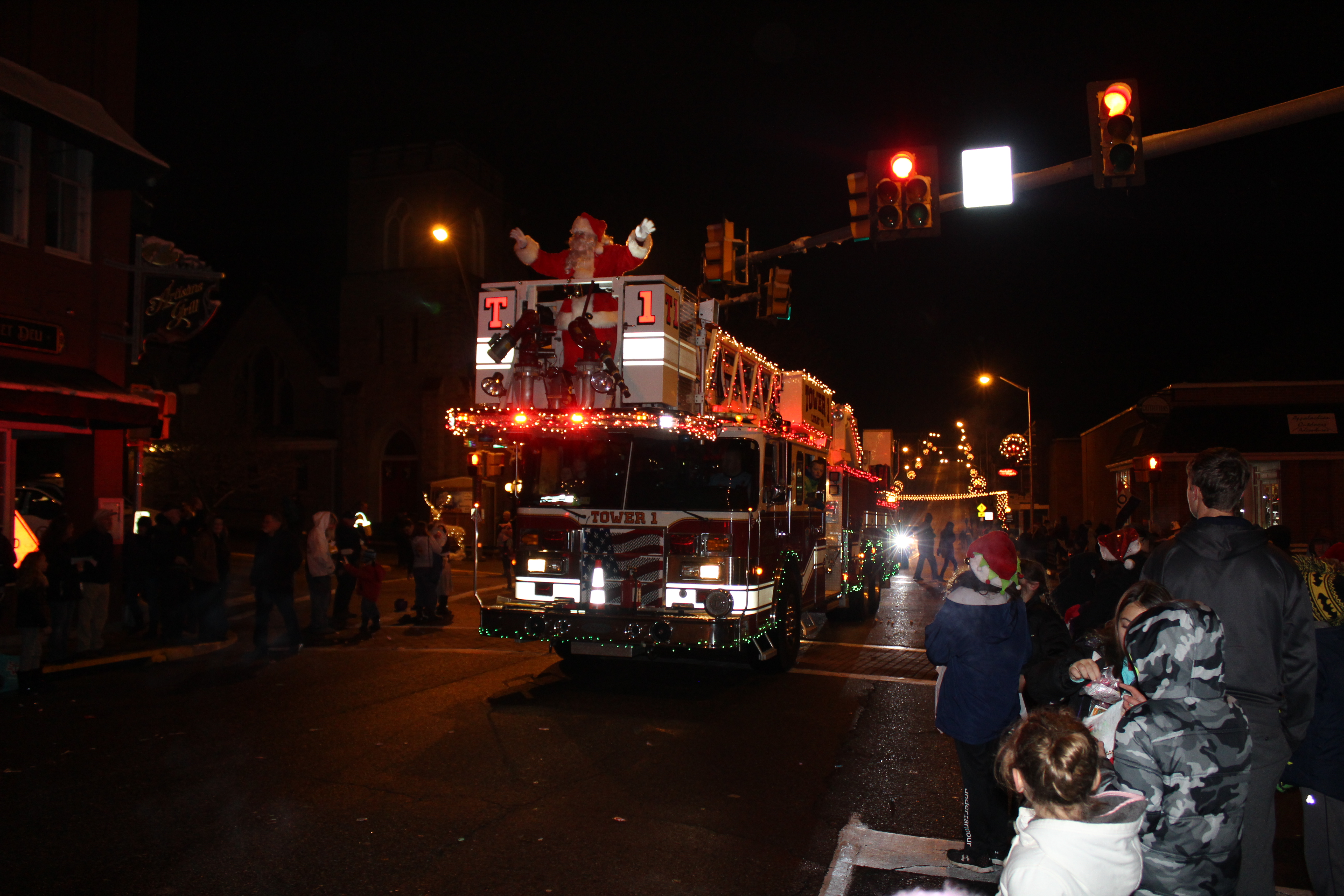 Luray Christmas Parade 2022 Luray Christmas Parade | Luray-Page Chamber Of Commerce